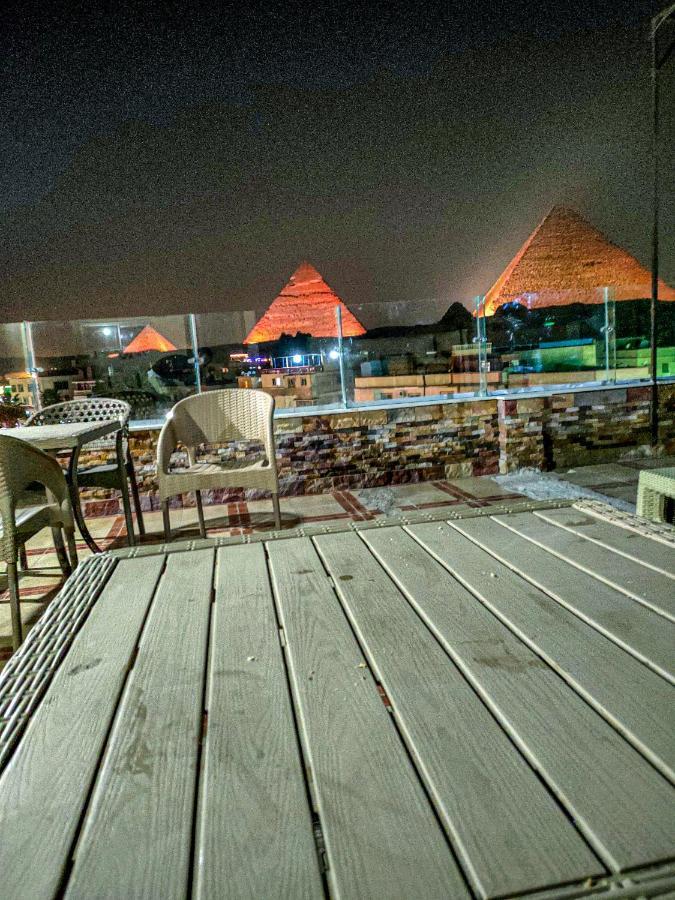 Happy days Pyramids Inn Kafrat al Jabal Bagian luar foto