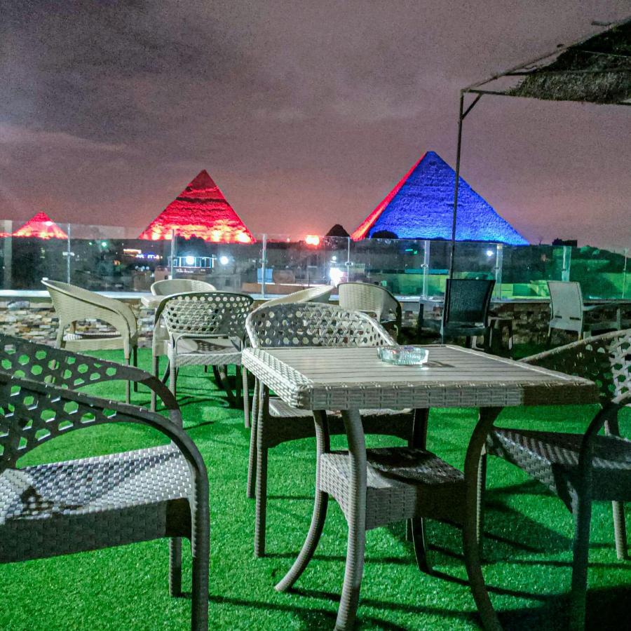 Happy days Pyramids Inn Kafrat al Jabal Bagian luar foto