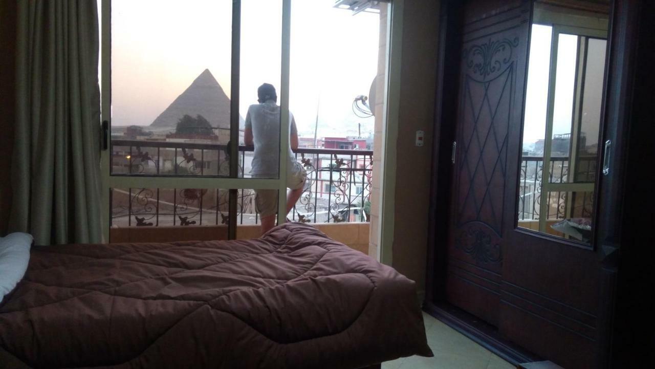 Happy days Pyramids Inn Kafrat al Jabal Bagian luar foto